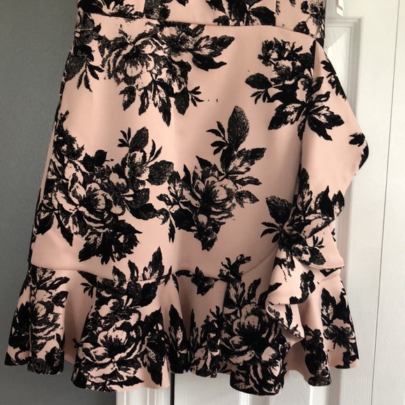 DesignLab Dress - Picture 3 of 5